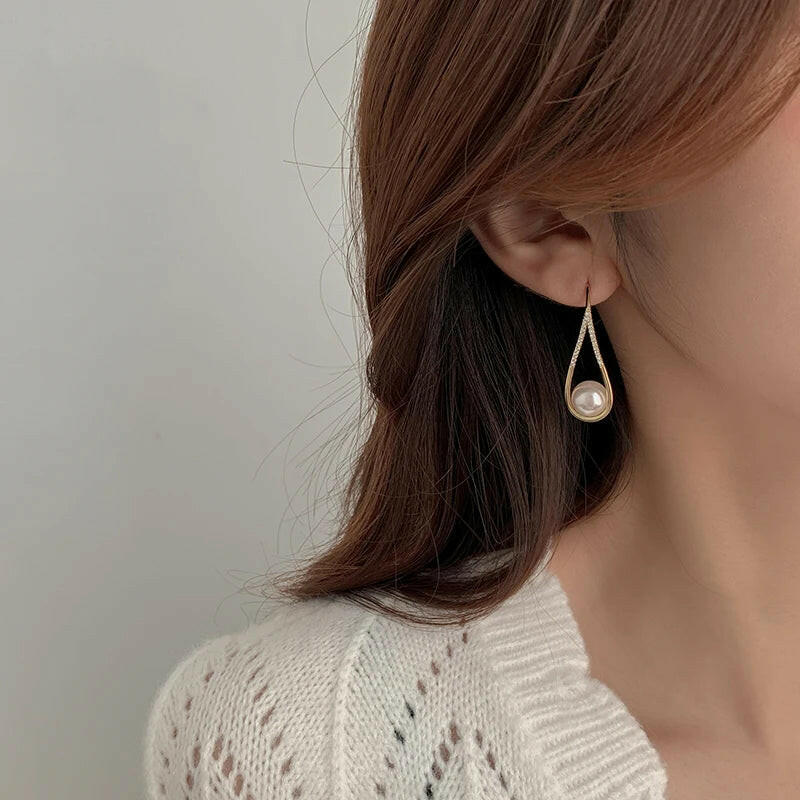 Exquisite Geometric Dangle Earrings for Women - Korean Fashion Jewelry, Luxurious Gothic Party Girls Pearl Earrings