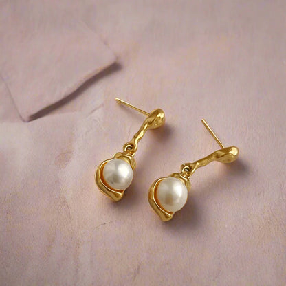 Statement Pearl Earrings