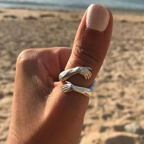 Silver hug ring